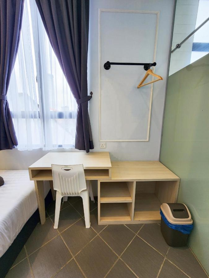 Mac Hotel By Sky Hive George Town Exterior photo