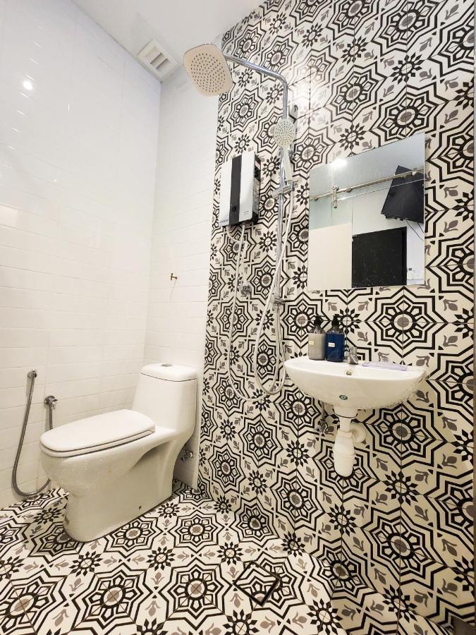 Mac Hotel By Sky Hive George Town Exterior photo